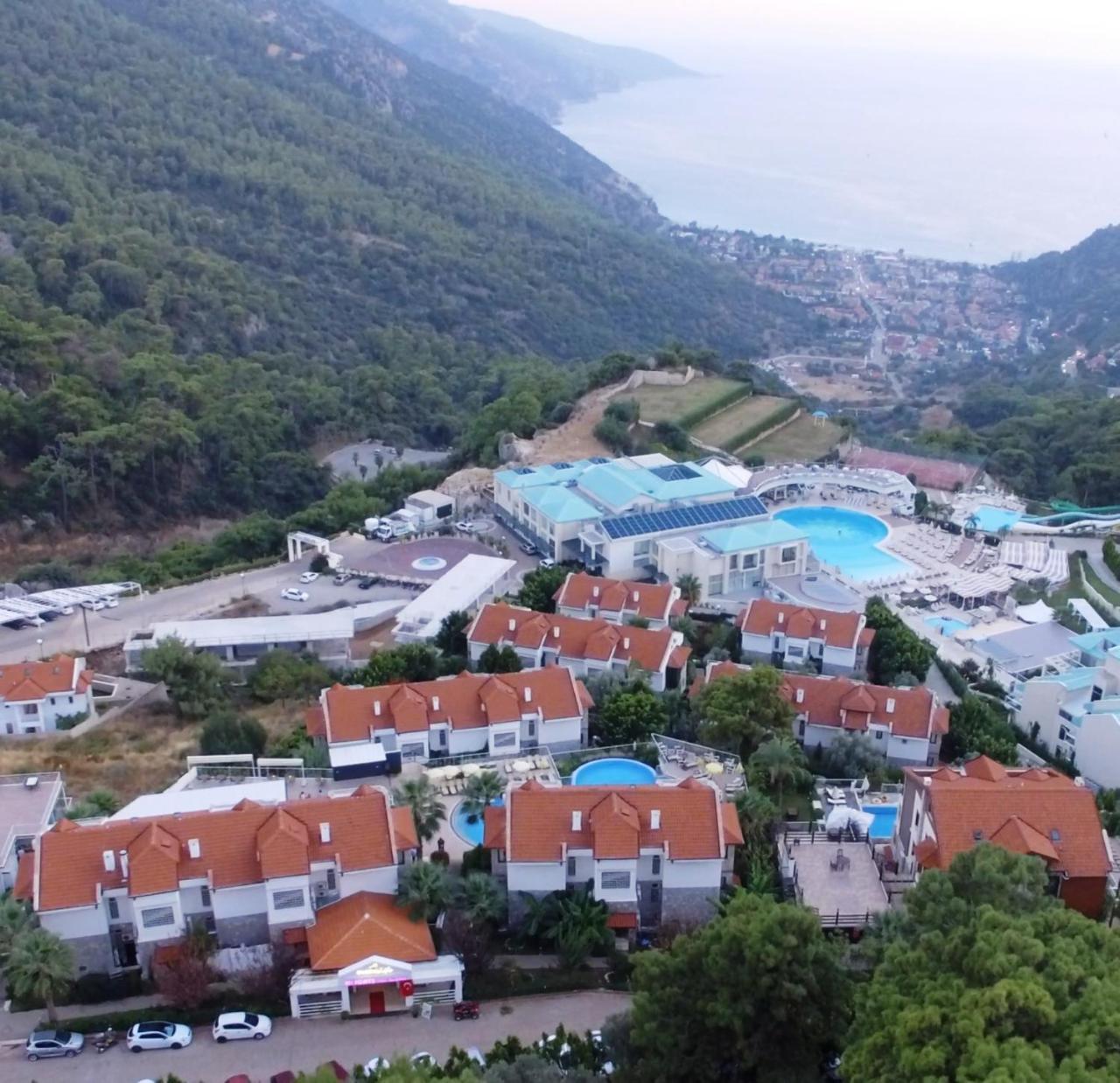 Golden Life Heights Deluxe Suite Hotel - Adult Only Oludeniz Exterior photo